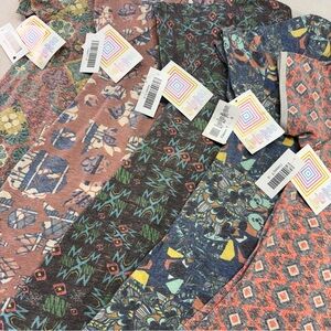 LuLaRoe “Classic T’s” - Bundle of 5 - Multicolor Geometric Design - NWT - Size S